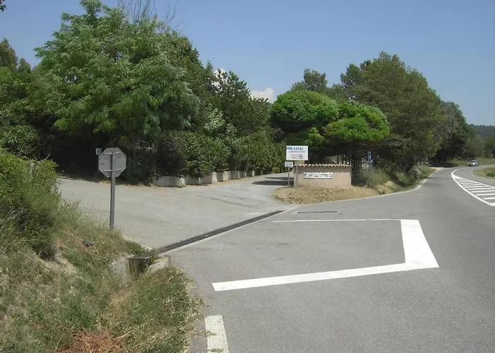 Les Iris , Mazet 48 펜션