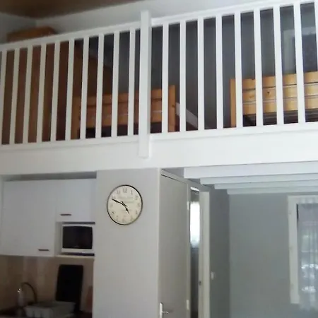 Les Iris , Mazet 48 Holiday home Saint-Martin-de-Bromes