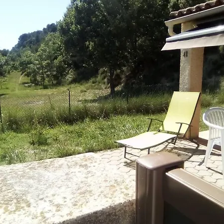 Les Iris , Mazet 48 בית נופש Saint-Martin-de-Brômes