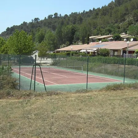 Les Iris , Mazet 48 Saint-Martin-de-Brômes